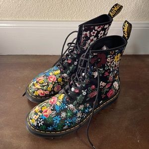 Dr Martens 1460 Pascal Floral Mash Up Leather Lace Up Boots size EU 39